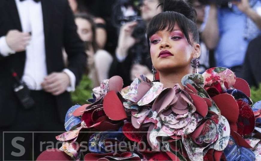 Rihanna pokrenula novi trend na Instagramu