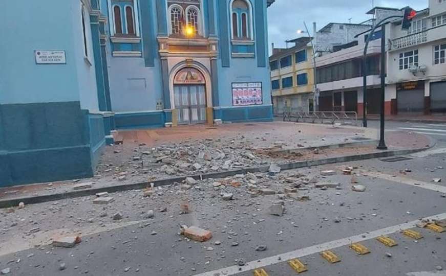 Užas u Peruu: 'Drmao' zemljotres magnitude 7,5, otpadali dijelovi zgrada 