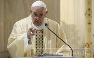 Papa Franjo uputio poruku svjetskim liderima
