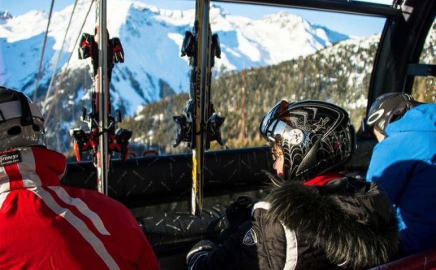U Italiji se otvaraju skijališta uz COVID potvrde, u Austriji hoteli neće raditi
