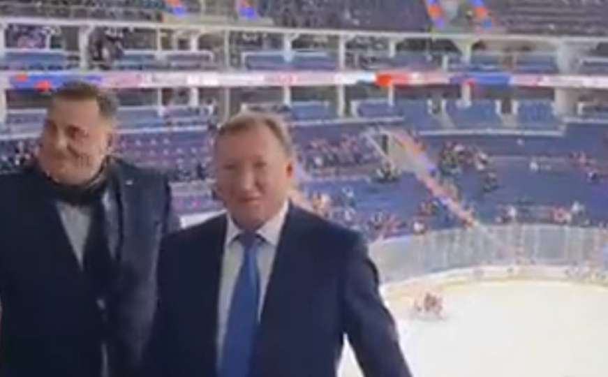 Ugodno s korisnim: Dodik u Moskvi prati hokej 