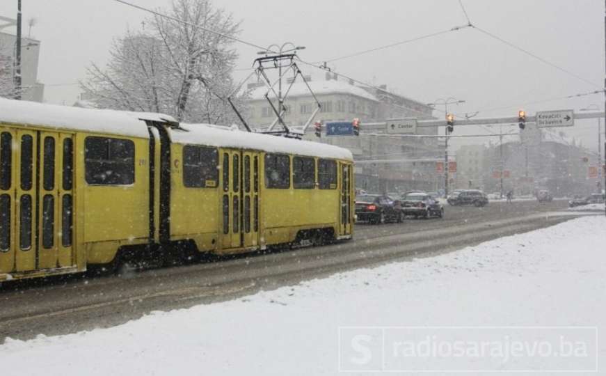 Obustavljen tramvajski saobraćaj u Sarajevu, evo koje su alternative
