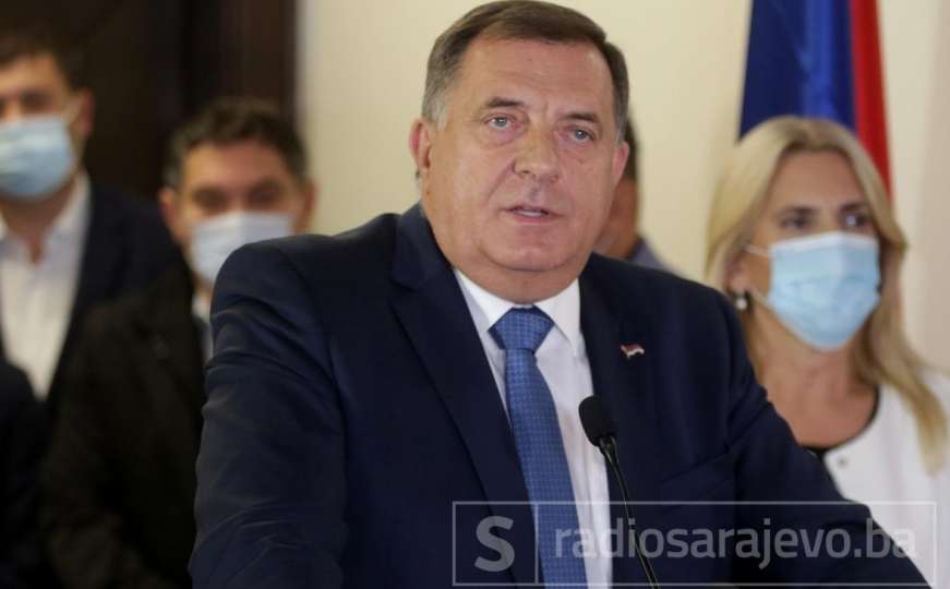 Dodik u Beogradu opet ponovio isto: Već je napisan novi zakon o vojsci RS