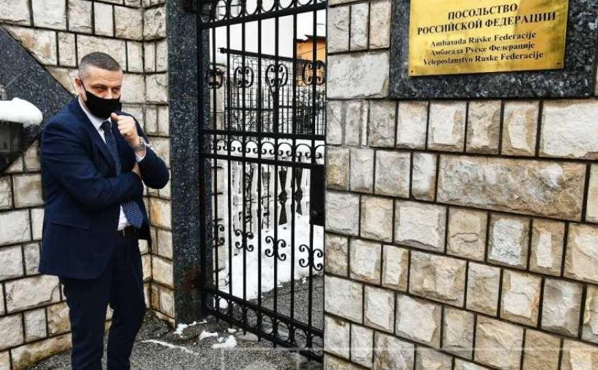 Mijatović nakon sastanka s ruskim ambasadorom: "Neugodno mi je..."
