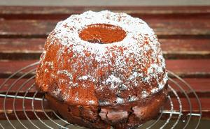 Šta su praznici bez mramornog kolača: Ovako su ga pripremale bake