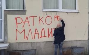 Pljevljanin dopisao tri riječi pored grafita podrške zločincu Ratku Mladiću