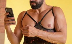 Mehaničar planira revoluciju: Nije pošteno da samo žene nose čipkani donji veš