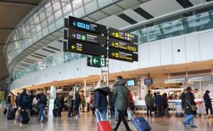 Kako zaustaviti trend iseljavanja iz BiH: Mladi trebaju šansu da zarade platu