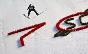 Kobayashi iznad svih: Japanac najbolji na startu novogodišnjeg ludila!