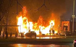 Eksplozija u Beogradu: Pogledajte kako je izgorio poznati restoran