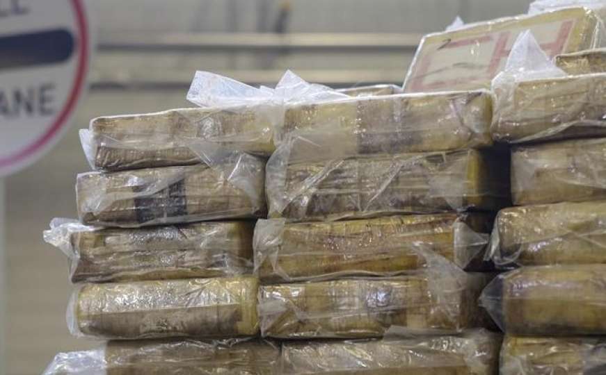 U luci Roterdam zaplijenjen kokain vrijedan više od 120 miliona eura