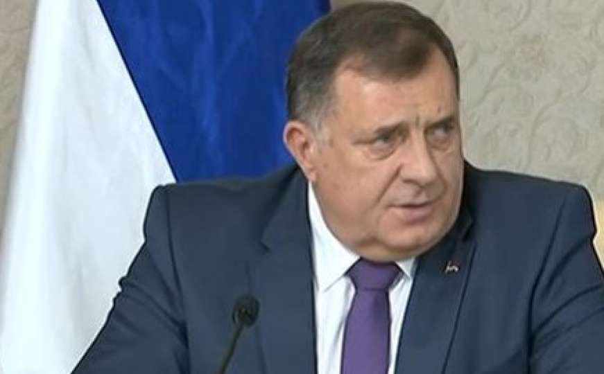 Milorad Dodik: Umoran sam. SNSD se ne vraća u institucije