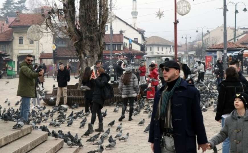 Nakon tihog jutra: U Sarajevu prvi dan 2022. počinje živošću