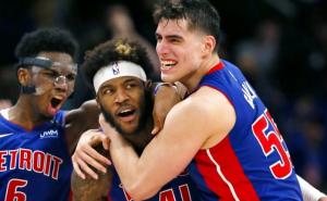 Fantastična double-double partija Luke Garze u pobjedi Detroita