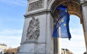 Pod pritiskom desničara uklonjena zastava EU u Francuskoj
