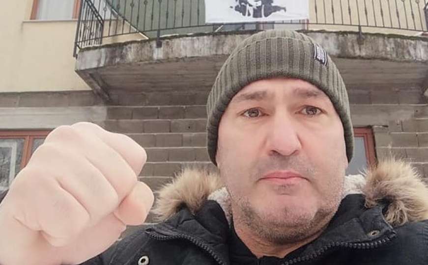Davor Dragičević postavio zastavu i poslao jasnu poruku