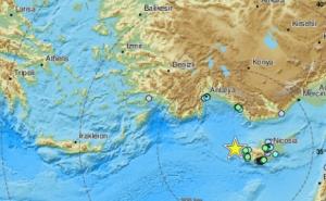 Snažan zemljotres u Egiptu, izdato upozorenje na cunami