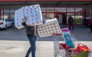 Zaraženi omikronom prijavljuju neobičan simptom: Obratite posebno pažnju...