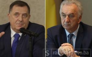 Šarović: Dodik je krenuo u avanturističke pohode da bi ostao na vlasti 