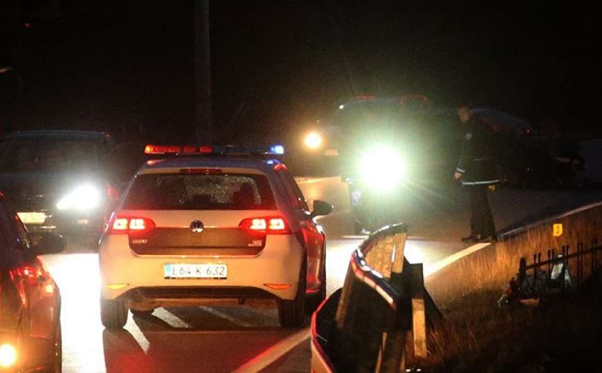 Teška nesreća iza ponoći u BiH: Poginula jedna osoba, ima povrijeđenih