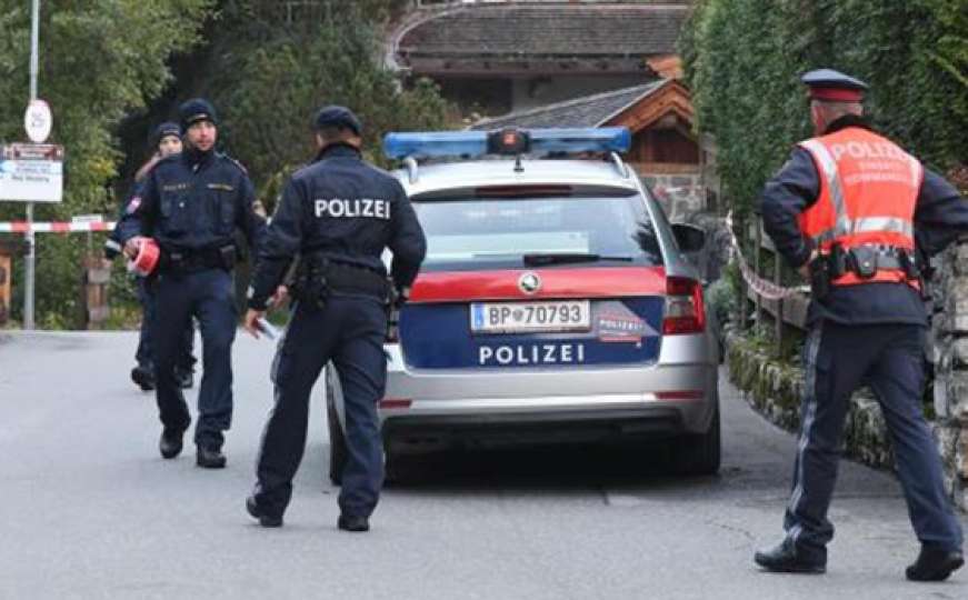 Pijani Hrvat napravio haos u Beču: Zabio se u kolonu vozila pa šaketao policiju