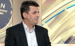 Lavić: Niko ne bi smio razgovarati o Izbornom zakonu - dok se ne deblokira država