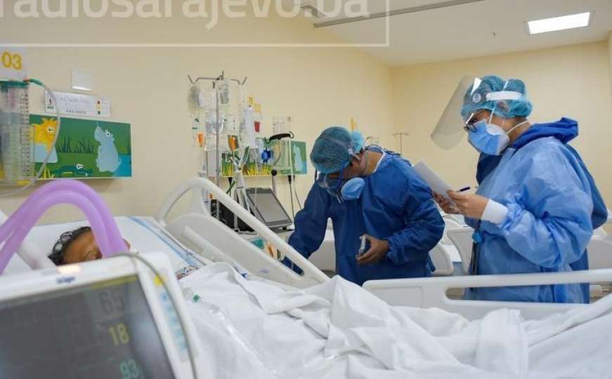Za dan u Srbiji zaraženo skoro 13.000 osoba, preminulo 27 pacijenata