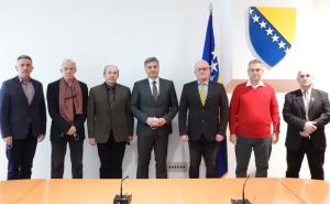 Zvizdić sa bh. generalima: Stranački interesi moraju biti podređeni interesima BiH