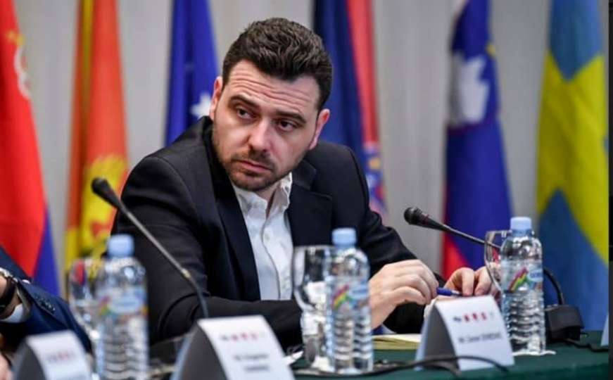 Saša Magazinović govorio u Evropskom parlamentu: Građani su uplašeni