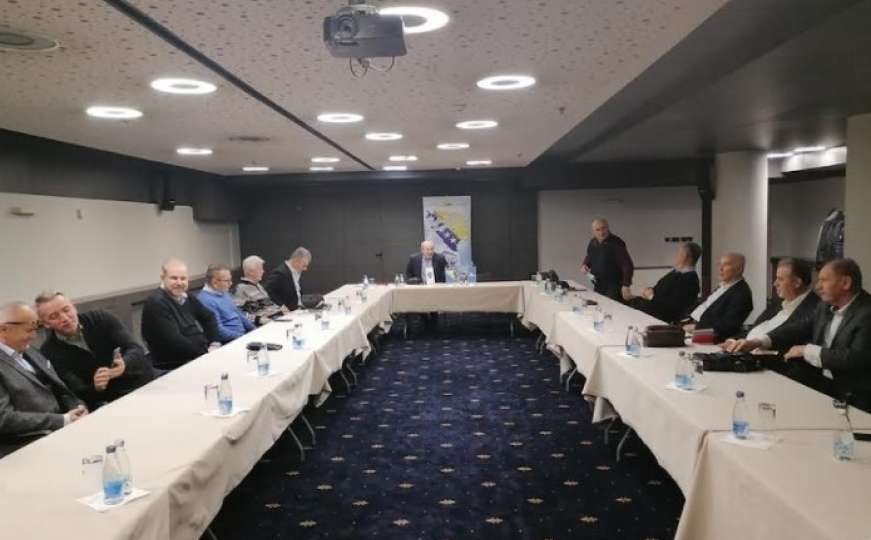 SDP i NiP se sastali sa bh. generalima: Zaštititi mir i ustavni poredak