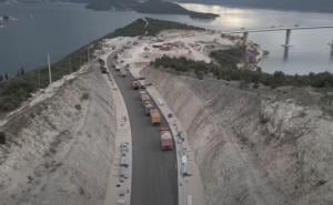 Počelo testiranje Pelješkog mosta s 20 kamiona teških oko 40 tona