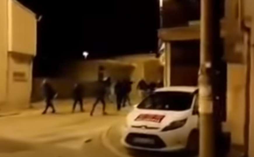 Neredi u Mostaru: Objavljeno koji su se navijači sukobili, te ko je uhapšen