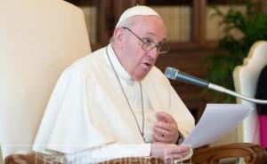 Papa Franjo organizuje molitvu za mir u Ukrajini