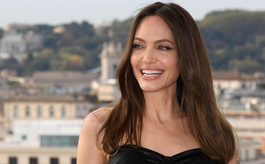 Angelina Jolie godinama koristi iste modne komade, a od jednog ne odustaje