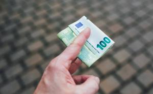 Pravila u Njemačkoj: Evo do kojeg iznosa smijete uzeti novac koji pronađete na ulici