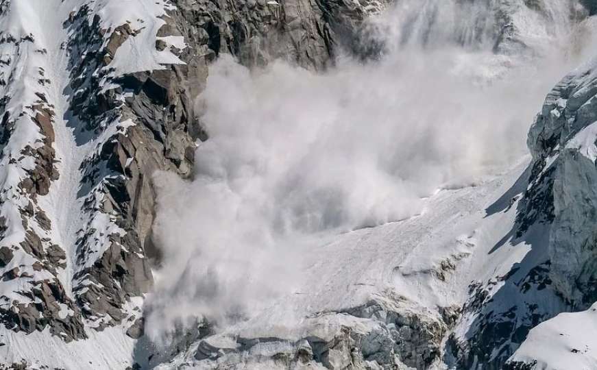 Tragedija u Austriji: U lavinama poginulo osam osoba