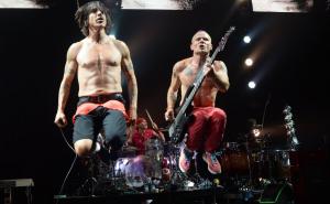 Red Hot Chili Peppers - Black Summer