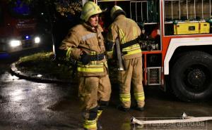 Teška noć za vatrogasce: Gorio stan u Sarajevu, ima povrijeđenih