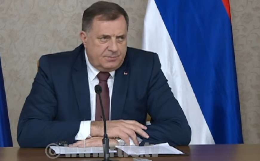 Dodik se na pressici obrušio na Džaferovića i Komšića: 'Otišao je u Španiju...'