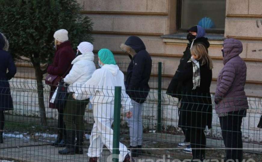 Dramatični COVID podaci: Za 24 sata u Sarajevu preminulo 11 osoba