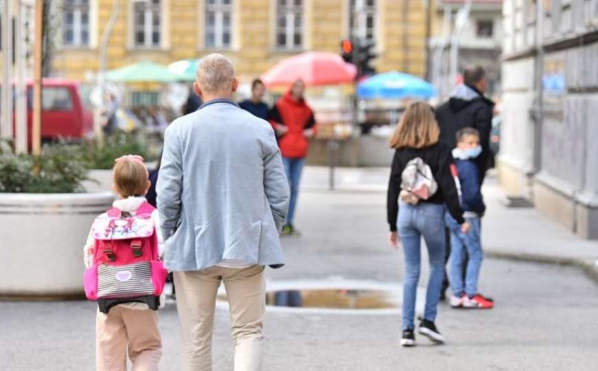 Nova inicijativa: Ležeći policajci moraju biti u blizini svih škola i vrtića