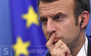 Macron će za vikend obaviti dva telefonska razgovora - želi spriječiti najgore