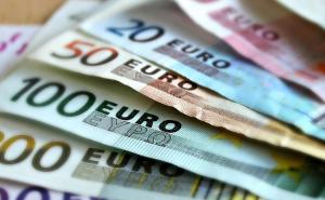 Posljedice ruske invazije se osjetile odmah: Spustio se euro, porastao dolar 