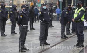 Policajci iz BiH se bune zbog malih plaća, uputili zahtjeve, evo koliku osnovicu traže