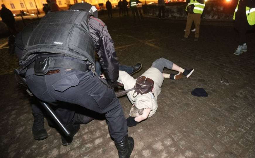 Ima uhapšenih: Pogledajte kako je na novim protestima u Putinovom rodnom gradu