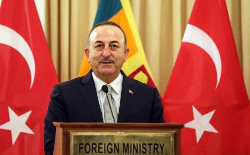 Cavusoglu: Turska nema namjeru da se pridruži sankcijama protiv Rusije