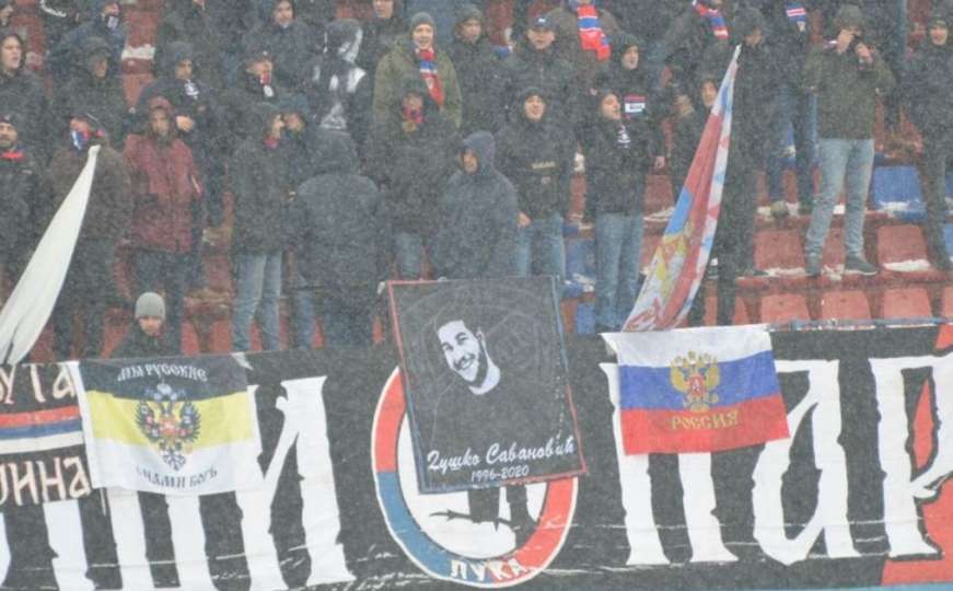Navijači koje fudbal ne zanima: Lešinari protiv Veleža podržavaju Rusiju