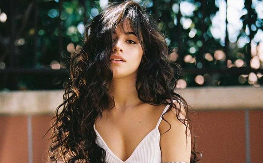 Skoro pa top lista - Camila Cabello feat. Ed Sheeran, The Vaccines, Silk Sonic...