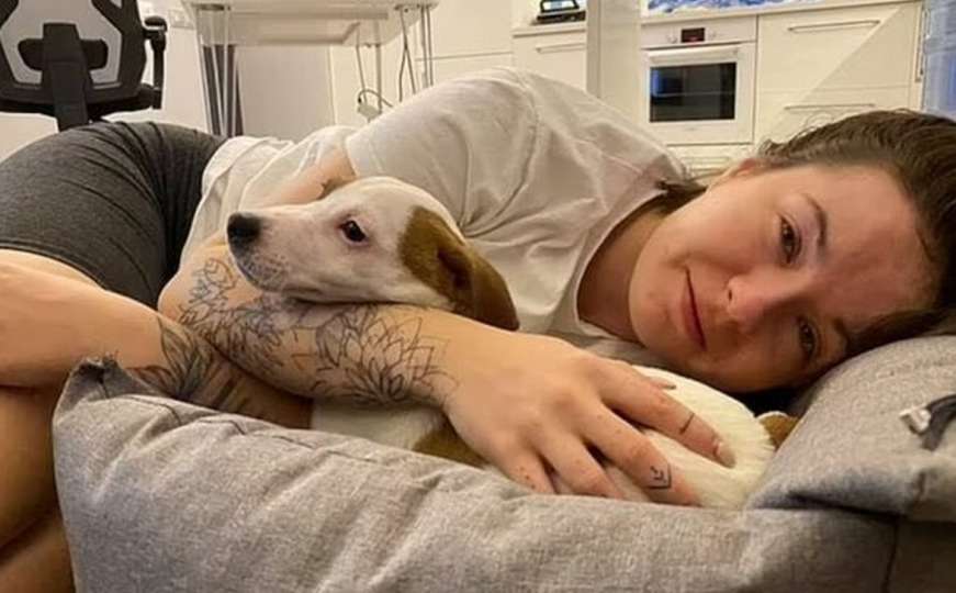 Rusi ubili djevojku (26) dok je nosila hranu psima koji nisu jeli tri dana