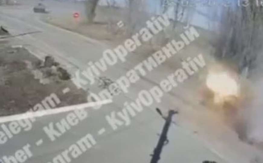 Novi, stravični snimci iz Ukrajine: Rusi opet pucaju na civile?!